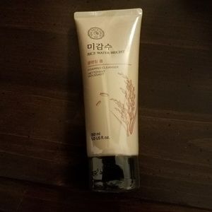🔔The Face Shop Foam Cleanser